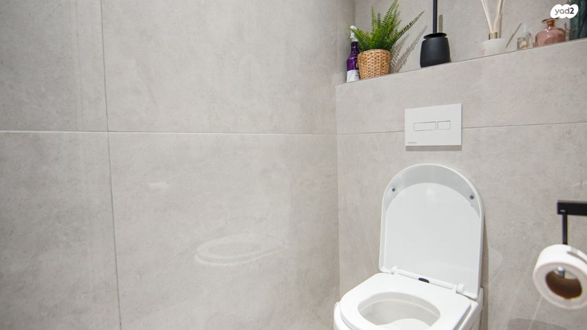 דירה, יוסף בורג, באר שבע