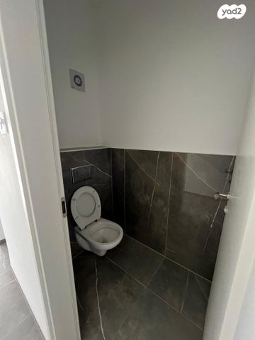 גג/ פנטהאוז, טבור הארץ, קרית שמואל, טבריה