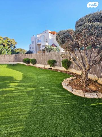 דירת גן, כפר יונה