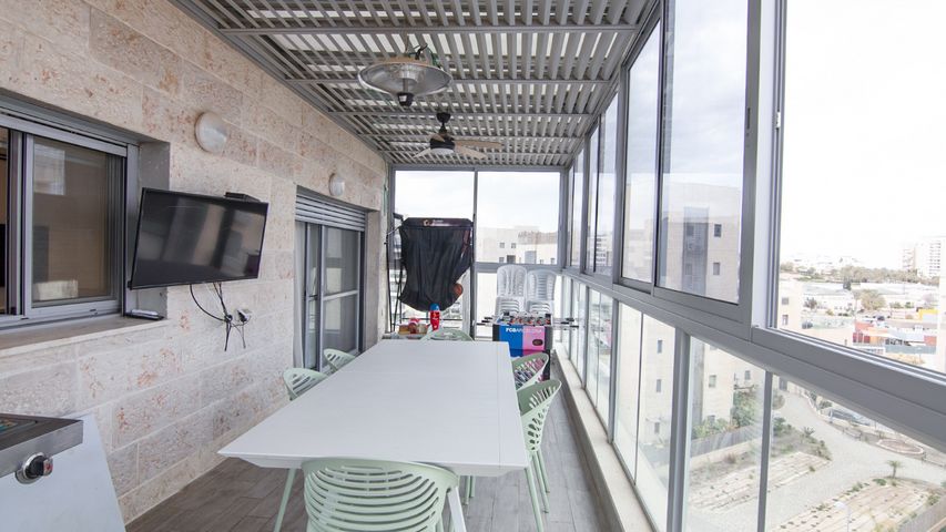 דירה, יוסף בורג, באר שבע