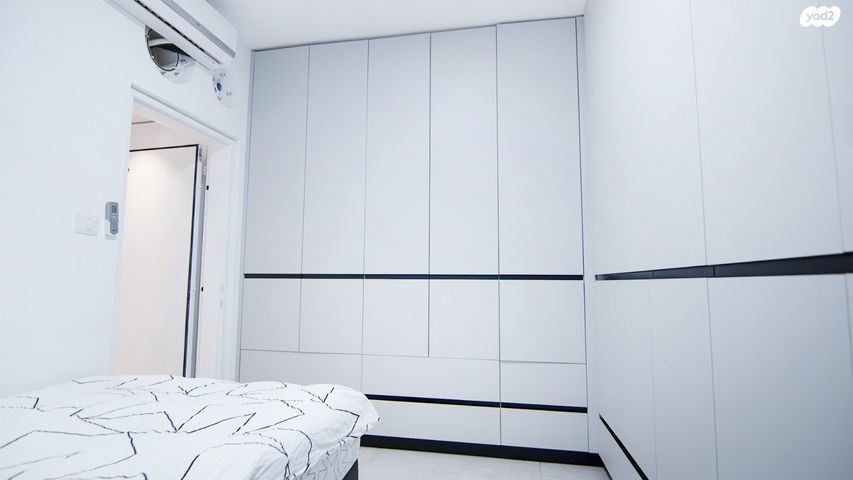 דירה, יוסף בורג, באר שבע