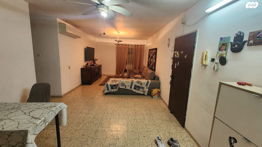 רחבת טבריה 1