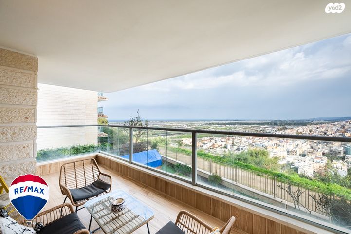 דירת גן, גבעת עדן, זכרון יעקב