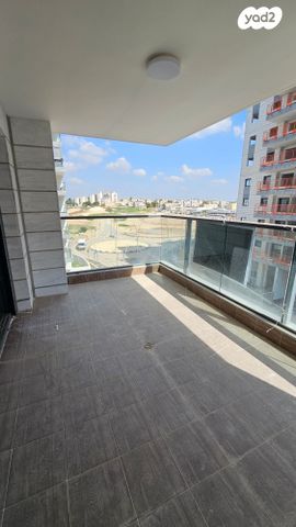 דירה, הגפן, קרית מלאכי