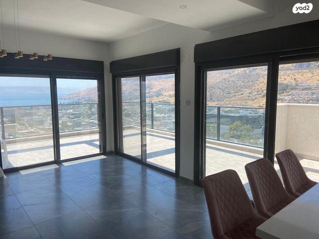 גג/ פנטהאוז, טבור הארץ, קרית שמואל, טבריה