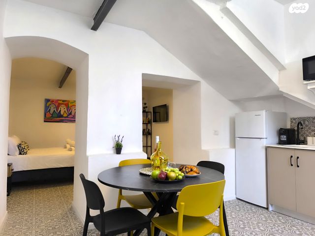 דו משפחתי, אחווה, לב העיר, טבריה