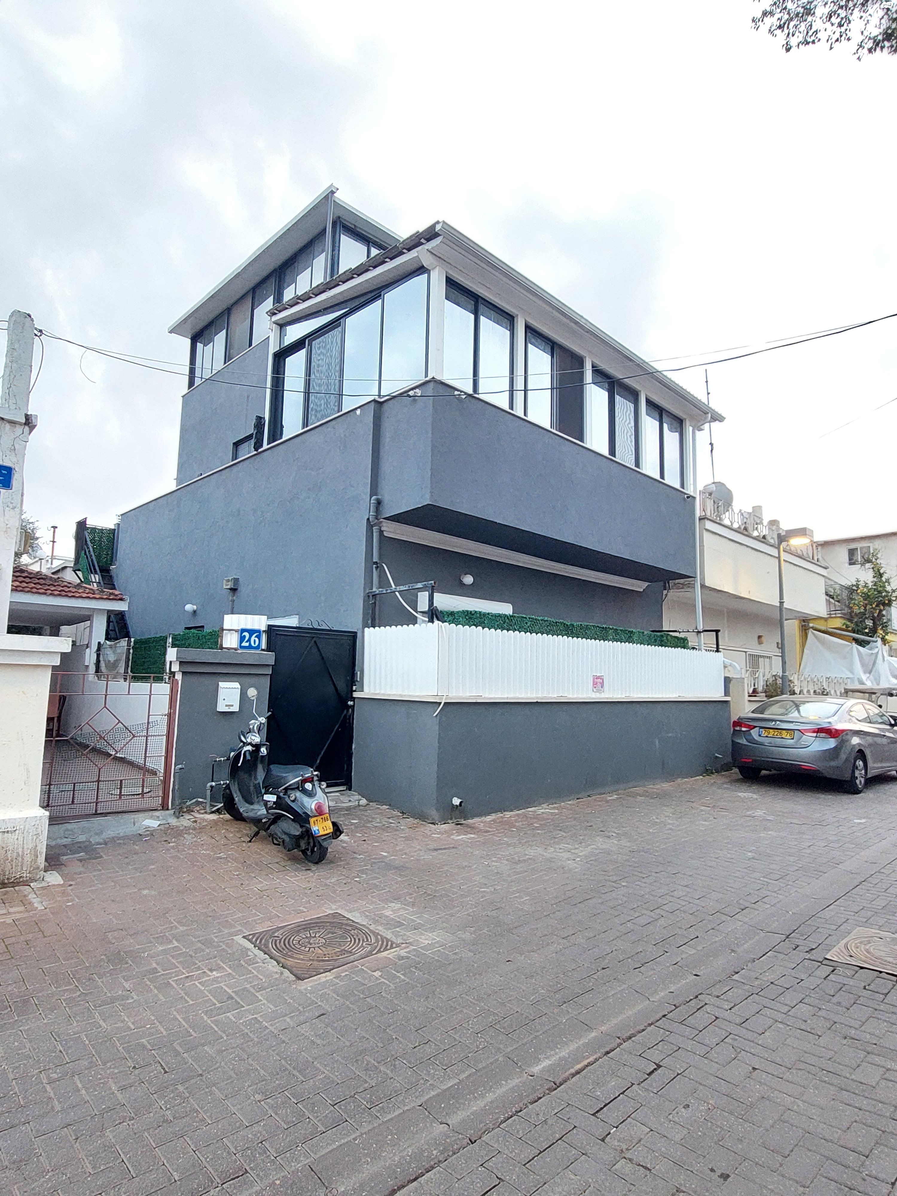 גבעולים 26