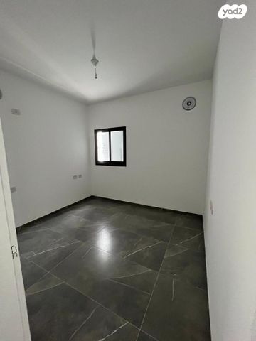 גג/ פנטהאוז, טבור הארץ, קרית שמואל, טבריה