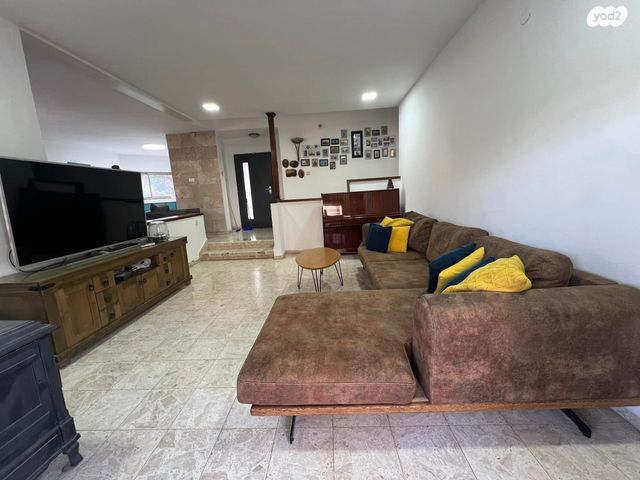 בית פרטי/ קוטג', להבים