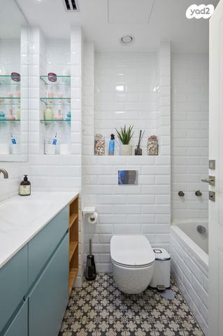 דירת גן, הגוש הגדול, רמת אביב החדשה, נופי ים, תל אביב יפו