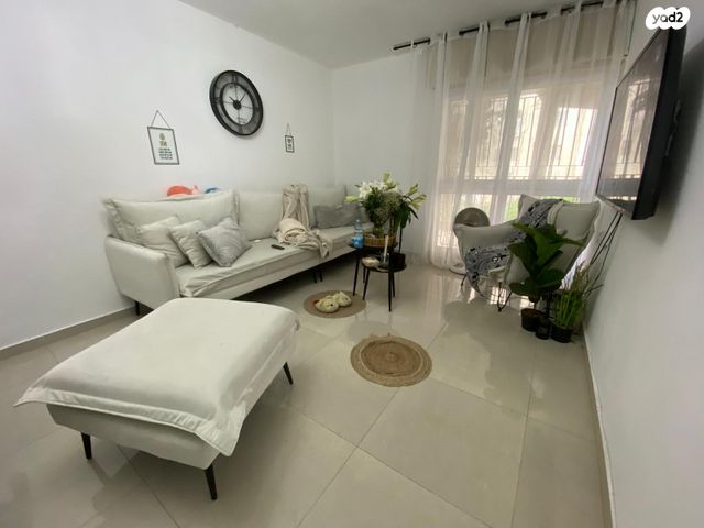 דירה, אברהם שטרן, קרית היובל, ירושלים