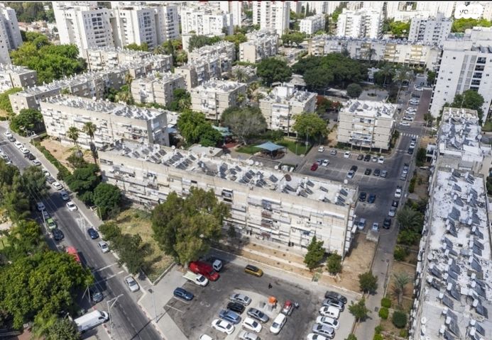 צביה לובטקין 10