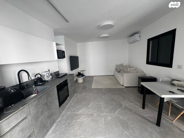 דירת גן, פוריה עילית, פוריה עילית