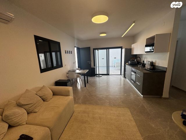 דירת גן, פוריה עילית, פוריה עילית