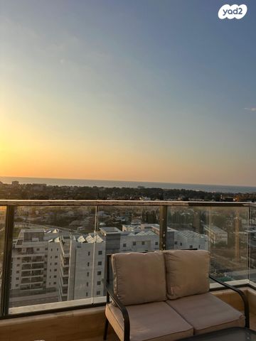 דירה, חיים לבב, יצחק שמיר, נהריה