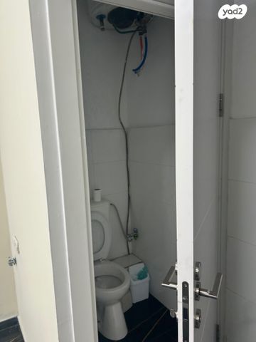 חנויות/ שטח מסחרי, רמב"ם, ראשון לציון