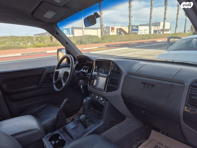 מיצובישי פג'רו