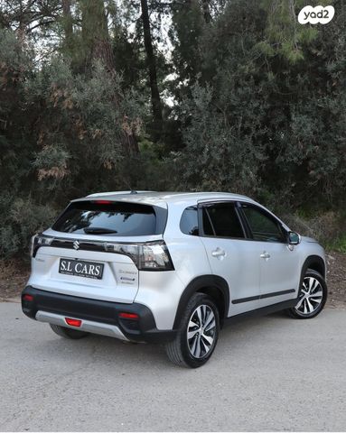 סוזוקי S-Cross