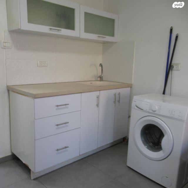 דירה, ש"י עגנון 5, צור שלום, קרית ביאליק