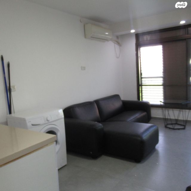 דירה, ש"י עגנון 5, צור שלום, קרית ביאליק