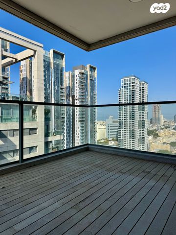 גג/ פנטהאוז, הארבעה 32, גני שרונה, קרית הממשלה, תל אביב יפו