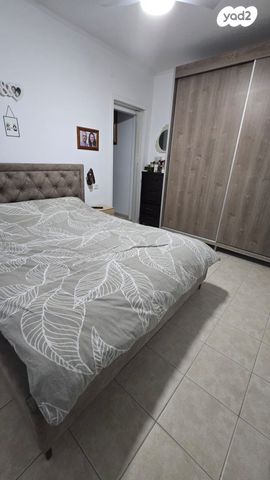 דירת גן, יצחק רבין, צפת