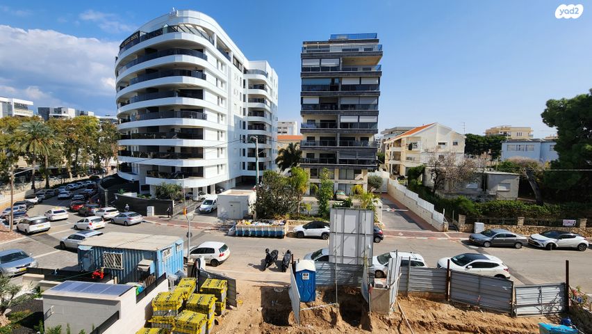 דירת גן, נהריה