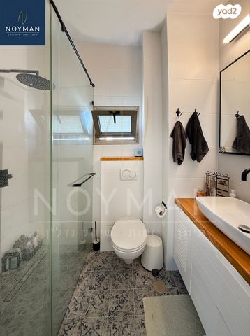 דירה, תשרי 4, קרית השרון, נתניה