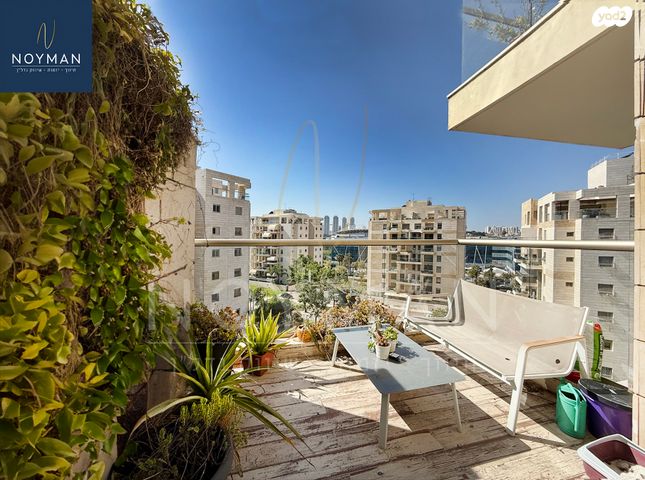 דירה, תשרי 4, קרית השרון, נתניה