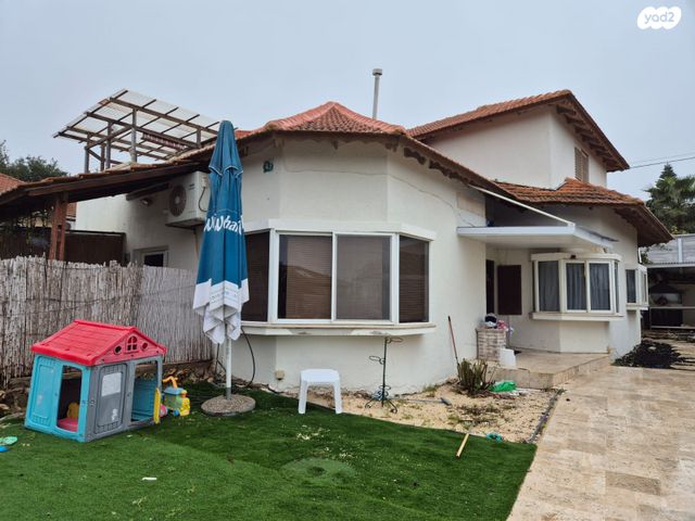 שדרות האמירים 43