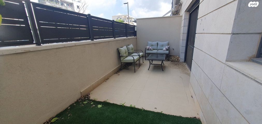 דירת גן, שדרות בן גוריון 27, ראש העין