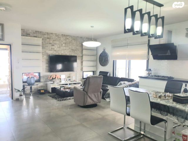 דופלקס, נווה אורנים, צפת