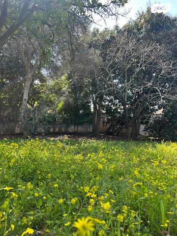 בית פרטי/ קוטג', מרכז פרדס חנה, פרדס חנה כרכור