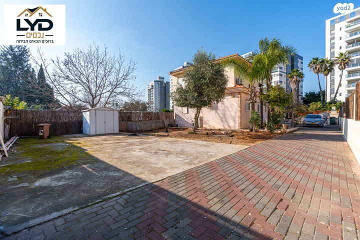 בית פרטי/ קוטג', הרימונים 5, בית אליעזר, חדרה