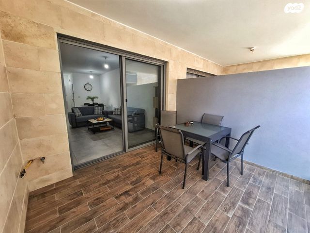 דירה, שמואל שרירא, רביבים, גני ראשון, ראשון לציון