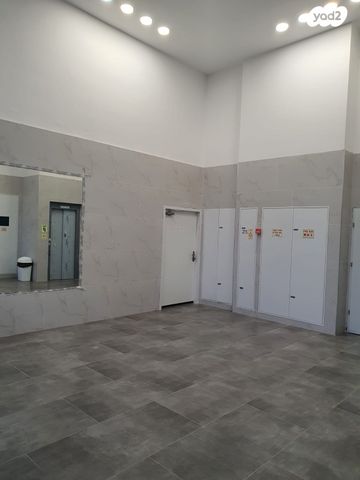 דירה, ישראל זנגוויל 33, נתניה