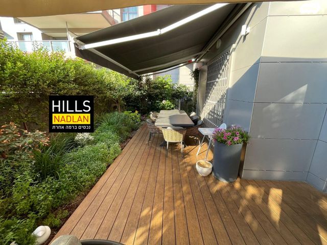 אריק איינשטיין 