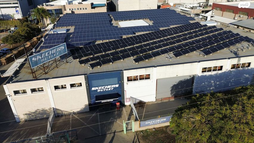 מבני תעשיה, מפעלי כנות