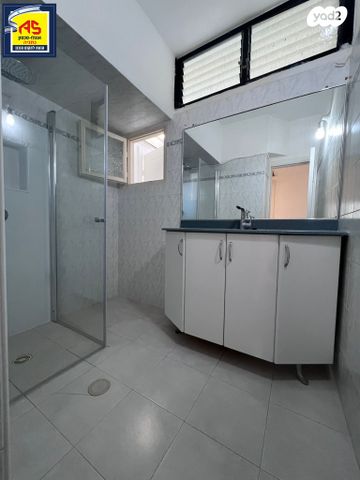 דירה, יהודה הלוי, מרכז העיר דרום, נתניה