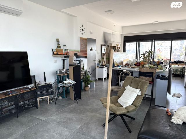 גג/ פנטהאוז, בלוך 5, בורוכוב, גבעתיים