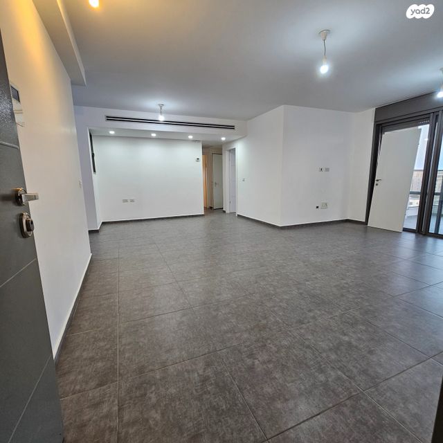 דירה, קרית מלאכי