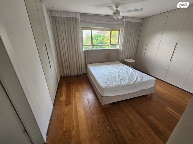 בית פרטי/ קוטג', שיזף, כפר סבא