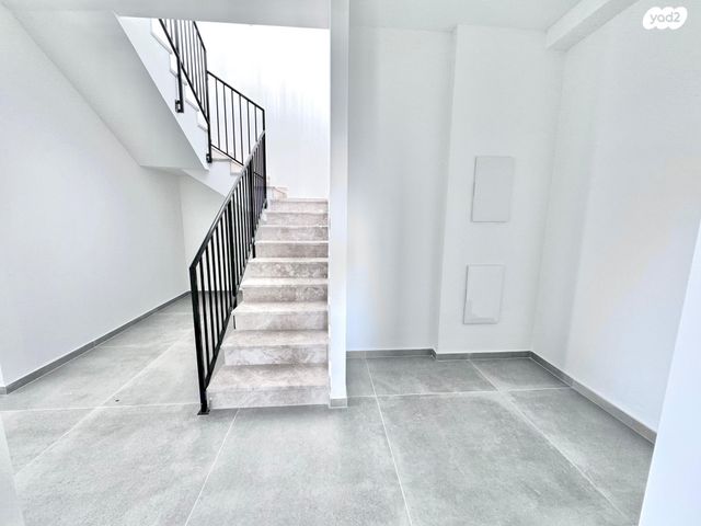 גג/ פנטהאוז, רמת השרון