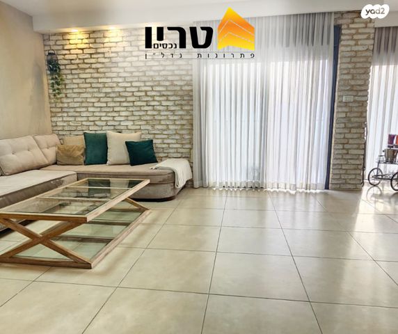 גג/ פנטהאוז, עפולה