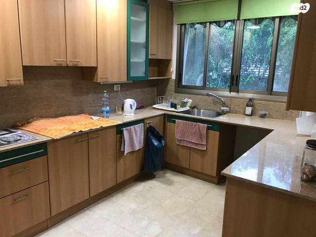 דו משפחתי, קרית יערים, רמת השרון