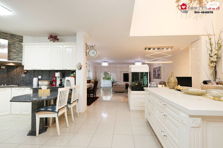 דו משפחתי, הבשור, שוהם