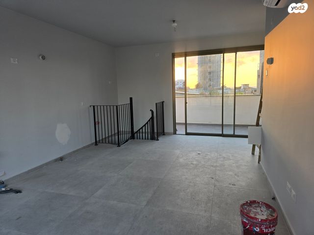 גג/ פנטהאוז, פלורנטין, תל אביב יפו