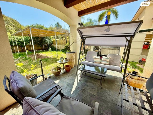 בית פרטי/ קוטג', גנות הדר