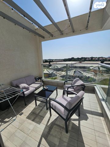 דירה, בית דגן