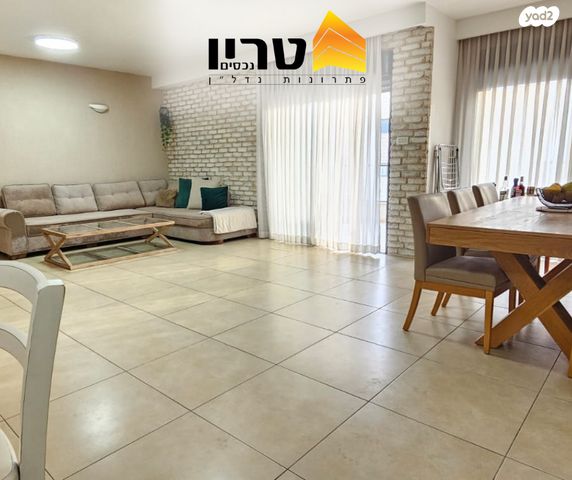 גג/ פנטהאוז, עפולה